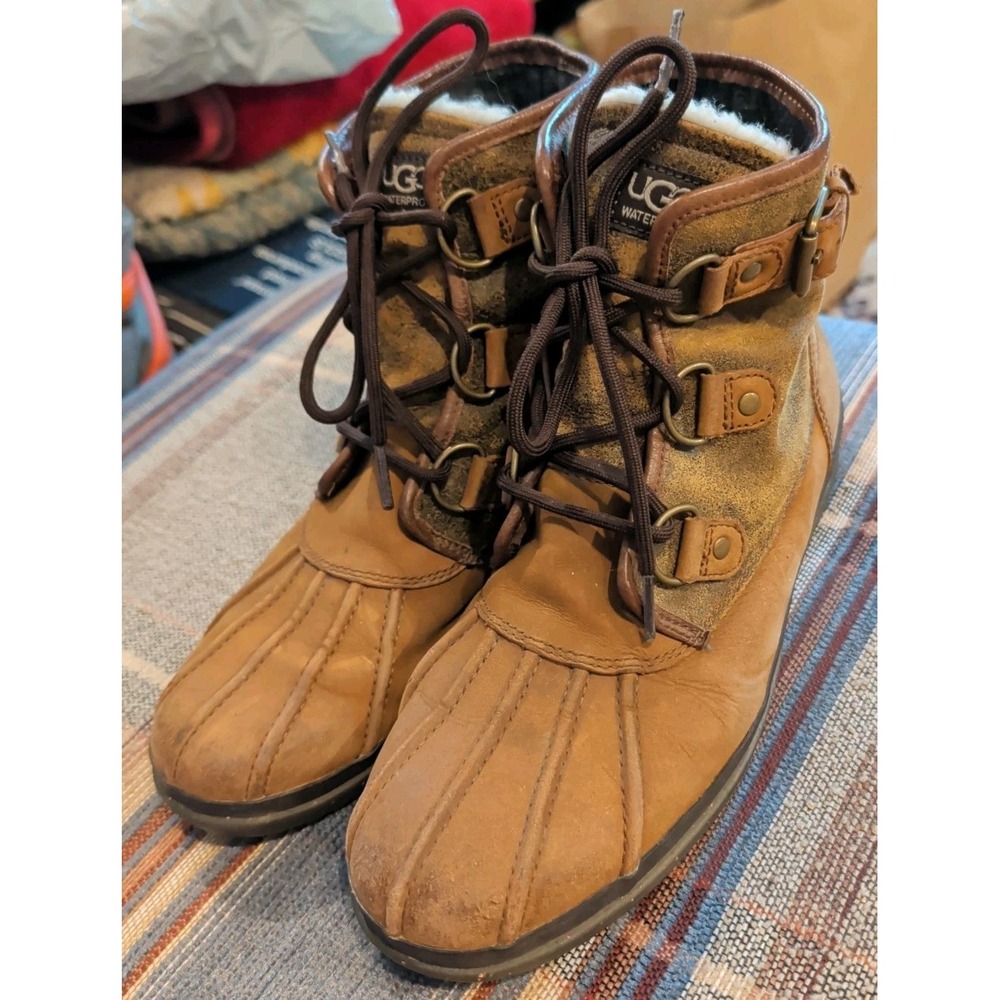UGG Women's Cecile Leather Shearling Boots, Brown, Waterproof, Size 9